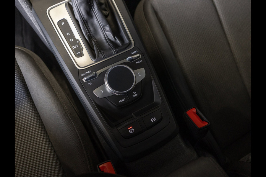 Audi Q2 35 TFSI Advanced edition / 150pk / Stoelverwarming / Adaptieve cruise control / Elektrische achterklep /