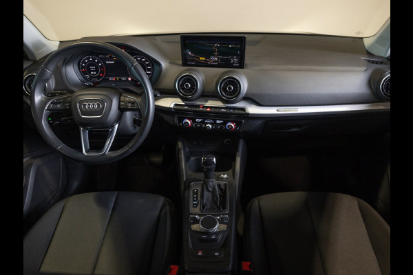 Audi Q2 35 TFSI Advanced edition / 150pk / Stoelverwarming / Adaptieve cruise control / Elektrische achterklep /