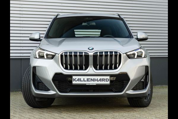 BMW X1 sDrive18i M-Sport - Camera - LED - Comfort Acces - Stoelverwarming