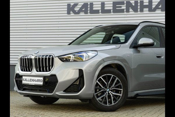 BMW X1 sDrive18i M-Sport - Camera - LED - Comfort Acces - Stoelverwarming