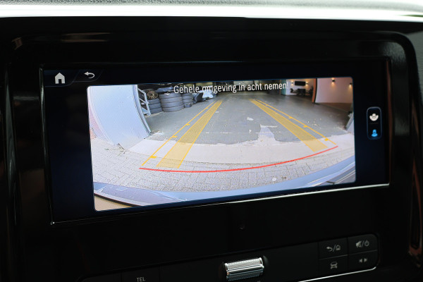 Mercedes-Benz Vito 119 CDI DC L3 XL | AMG | L+R Schuifdeur | Dubbel cabine | Navigatie | CarPlay | Camera | Lederen bekleding | Stoelverwarming | 2500 kg trekgewicht | Trekhaak | Multibeam Led | PDC V+A