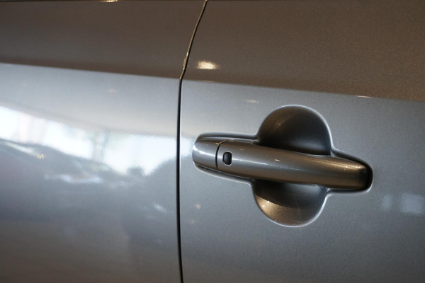 Suzuki Ignis 1.2 Smart Hybrid Style + CAMERA / KEYLESS / STOELVERWARMING /