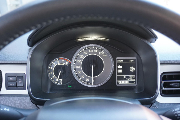 Suzuki Ignis 1.2 Smart Hybrid Style + CAMERA / KEYLESS / STOELVERWARMING /