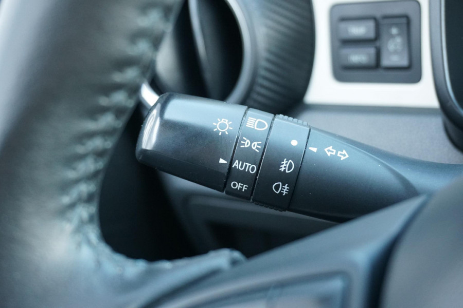 Suzuki Ignis 1.2 Smart Hybrid Style + CAMERA / KEYLESS / STOELVERWARMING /