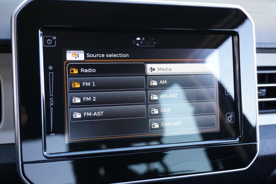 Suzuki Ignis 1.2 Smart Hybrid Style + CAMERA / KEYLESS / STOELVERWARMING /