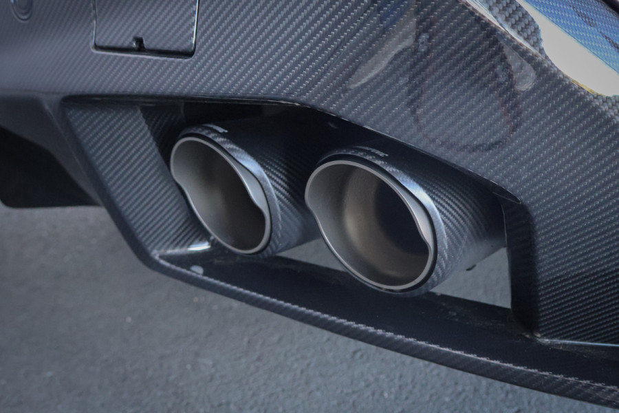 BMW M5-serie Touring M5 TOURING | AKRAPOVIC | VOSSEN VELGEN | KERAMISCH | FULL KLEUREN PPF | FULL CARBON EXTERIEUR M PERFORMANCE | 360 CAMERA | ACC |