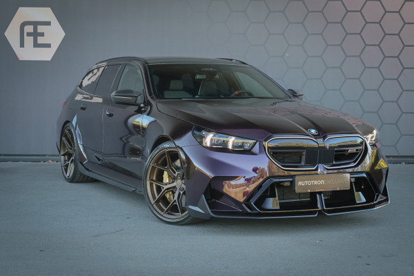 BMW M5-serie Touring M5 TOURING | AKRAPOVIC | VOSSEN VELGEN | KERAMISCH | FULL KLEUREN PPF | FULL CARBON EXTERIEUR M PERFORMANCE | 360 CAMERA | ACC |