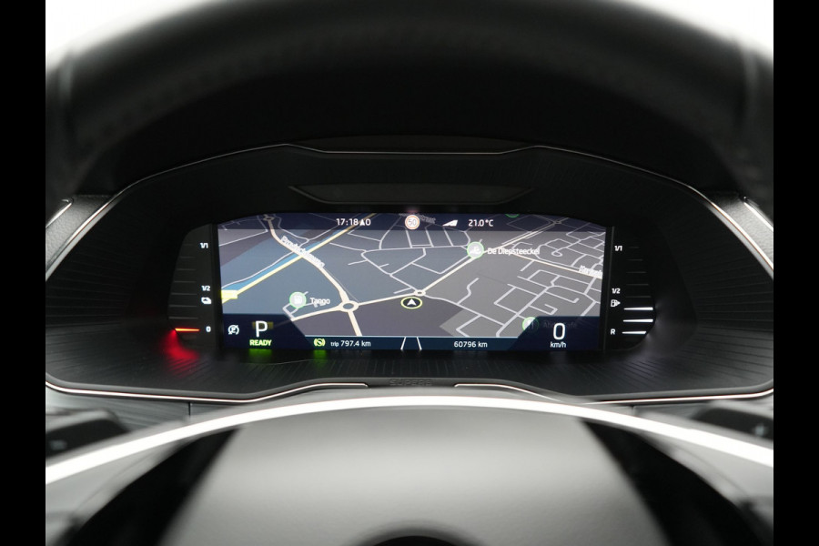 Škoda Superb Combi 1.4 TSI iV Business Edition PHEV 218pk Dealer O.H. | Adaptive Cruise | Camera | Voorstoelen Verwarmd | Apple Carplay | Crystal LED | Navigatie | Virtual Cockpit | DAB |