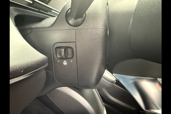 Mercedes-Benz EQV 300 L2 8-pers AMG Facelift - Inter. & Exterieur pakket - 360 - Elec. deuren - Vol Opties - Incl. Garantie