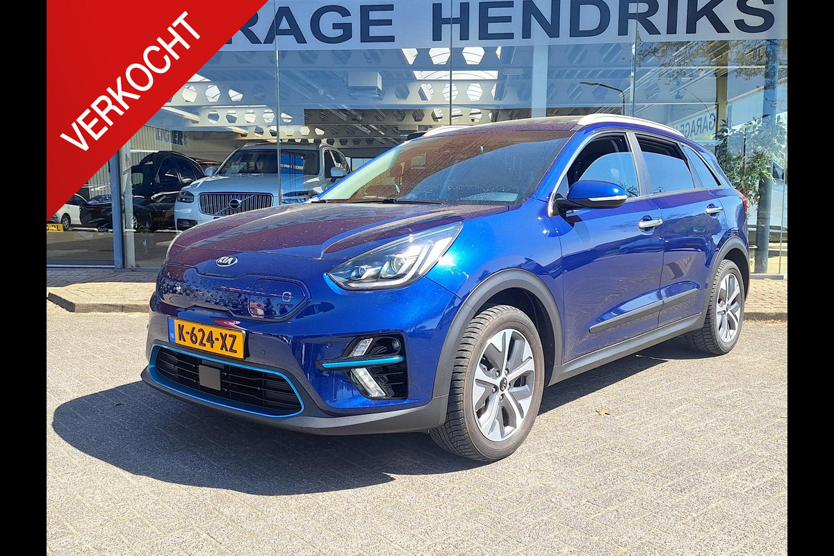 Kia e-Niro DynamicPlusLine 64 kWh | SOH: 94,7% | Schuifdak | Trekhaak | LED | Adaptive CC | Navi | Climate | Leder-Stof |