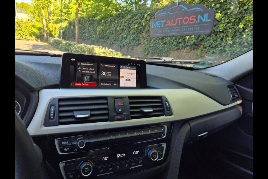 BMW 3 Serie Touring 320i LCI Apple CarPlay Adaptieve Cruise Camera Sport Stoelen KeyLess Lm Velgen Corporate Lease Executive