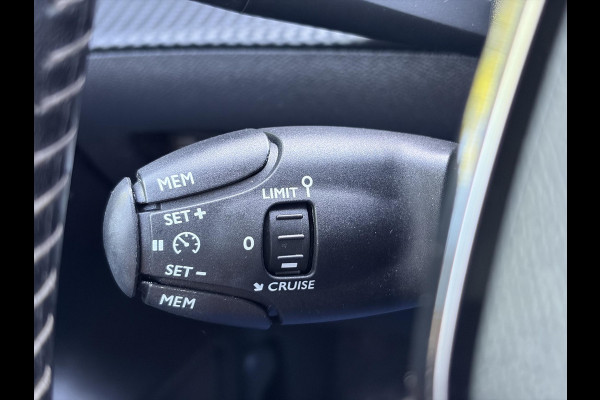Peugeot 208 1.2 PureTech Blue Lease Active 2e Eigenaar,Navi,D-riem vv 07-2025,Pdc,Clima,Cruise,Rijstrooksensor,N.A.P,Bj 12-2019,Apk tot 08-2027