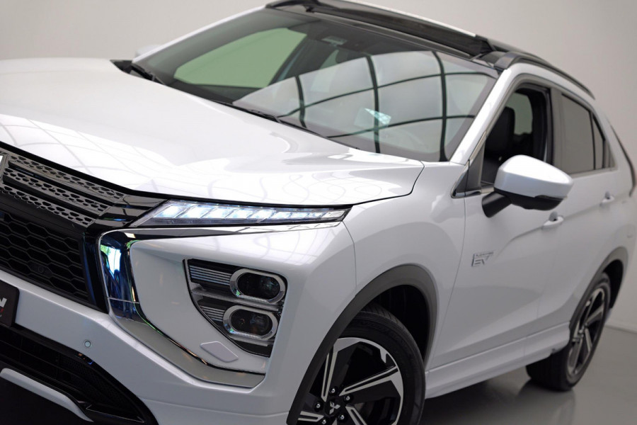 Mitsubishi Eclipse Cross 2.4 PHEV Instyle |Pano|HUD|Leder|360|Trekhaak|
