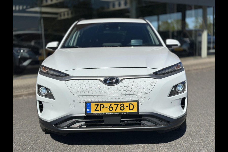 Hyundai Kona EV Premium 64 kWh | SOH: 96,8% | Leder | LED | Camera | Blindspot | Lage km-stand! |