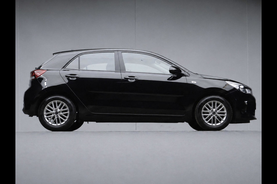 Kia Rio 1.0 TGDI DynamicLine Sport (APPLE CARPLAY,NAVI,CAMERA,PDC,CRUISE,LED,SPORTSTOELEN,LM VELGEN,NETTE STAAT)