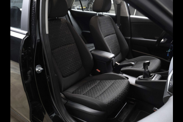 Kia Rio 1.0 TGDI DynamicLine Sport (APPLE CARPLAY,NAVI,CAMERA,PDC,CRUISE,LED,SPORTSTOELEN,LM VELGEN,NETTE STAAT)