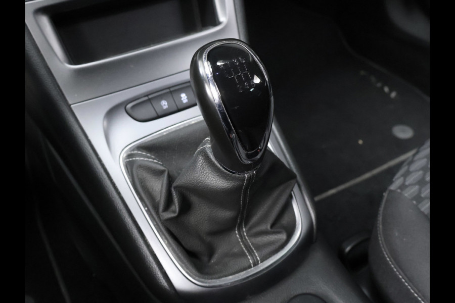 Opel Astra 1.2 Edition Sport (APPLE CARPLAY,NAVI,CAMERA,PDC,CRUISE,GETINT,TREKHAAK,SPORTSTOELEN,LM VELGEN,NETTE STAAT)