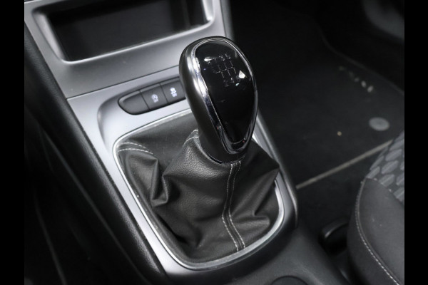 Opel Astra 1.2 Edition Sport (APPLE CARPLAY,NAVI,CAMERA,PDC,CRUISE,GETINT,TREKHAAK,SPORTSTOELEN,LM VELGEN,NETTE STAAT)