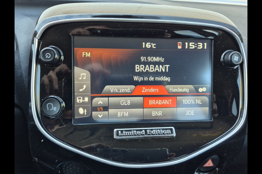 Peugeot 108 1.0 e-VTi Allure ,Airco,cruise,achteruitrijcamera,navigatie executive edition