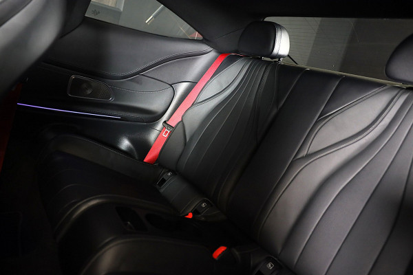 Mercedes-Benz CLE Coupé 300 e AMG 53 Look / Massage / Burmester / Head Up / 360 Camera / Acc / Elek Stoelen / Open Pano / 20