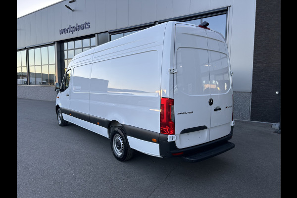 Mercedes-Benz Sprinter 317 CDI L3 H2 Pro LED / MBUX / Navigatie / Camera / Parkeersensoren / Cruise control / Airco / 270 Graden achterdeuren