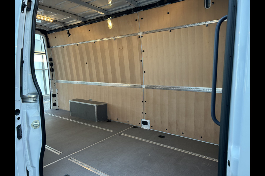Mercedes-Benz Sprinter 317 CDI L3 H2 Pro LED / MBUX / Navigatie / Camera / Parkeersensoren / Cruise control / Airco / 270 Graden achterdeuren