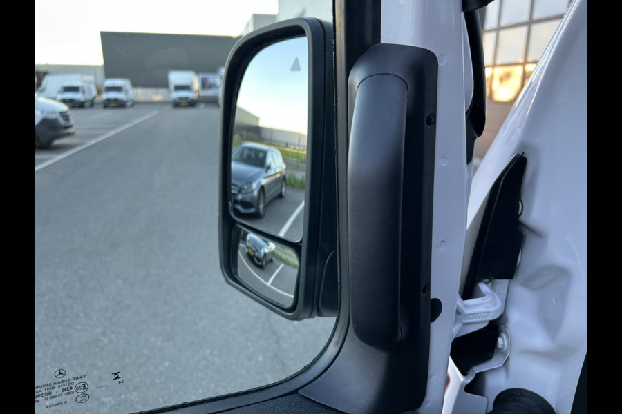 Mercedes-Benz Sprinter 317 CDI L3 H2 Pro LED / MBUX / Navigatie / Camera / Parkeersensoren / Cruise control / Airco / 270 Graden achterdeuren