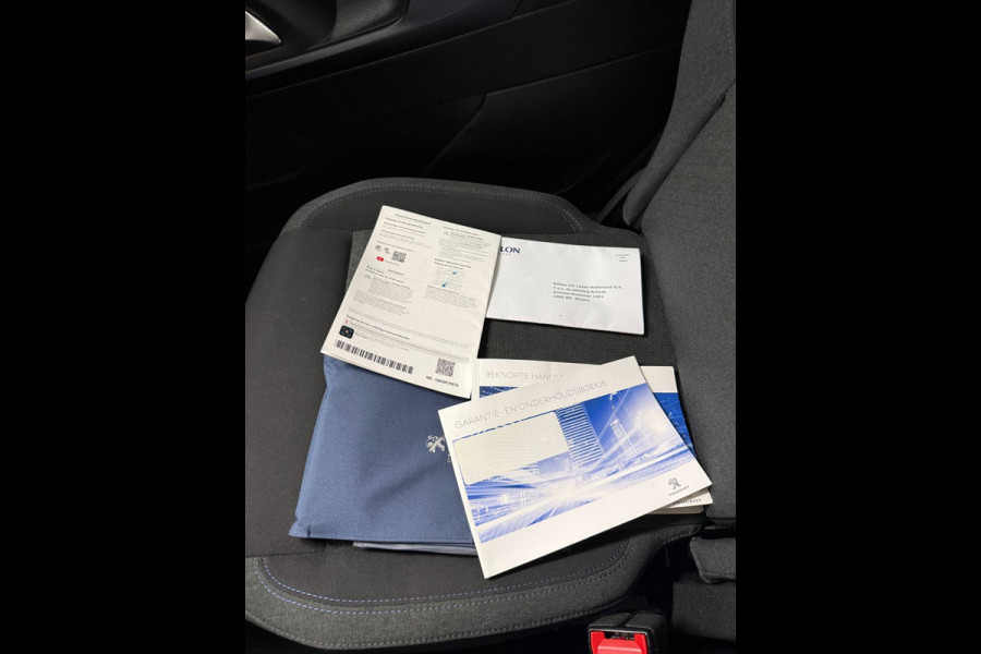 Peugeot Rifter 1.2 Puretech Allure | Navigatie | Camera