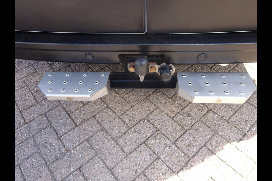 Renault Master T35 2.3 dCi 135 PK L2H2 GROOT NAVI AIRCO TREKHAAK ZEER MOOI
