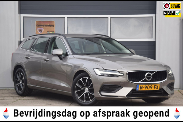 Volvo V60 2.0 B3 Momentum Business UITKLAPBARE TREKHAAK/LEDEREN BEKLEDING/COMFORT-STOELEN