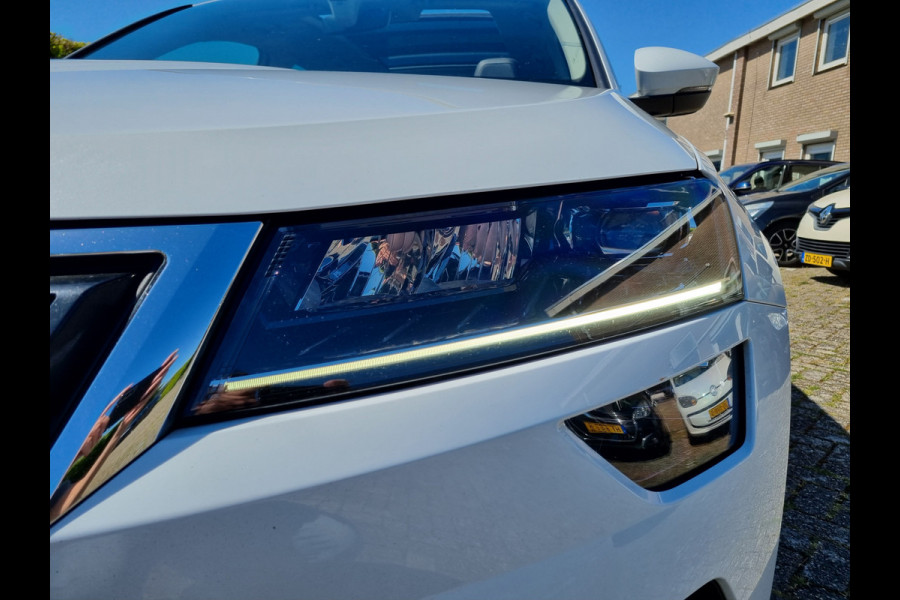 Škoda Karoq 1.5 TSI ACT Style Business ✅PANODAK ✅CARPLAY ✅CANTON SOUND