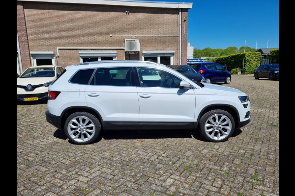 Škoda Karoq 1.5 TSI ACT Style Business ✅PANODAK ✅CARPLAY ✅CANTON SOUND
