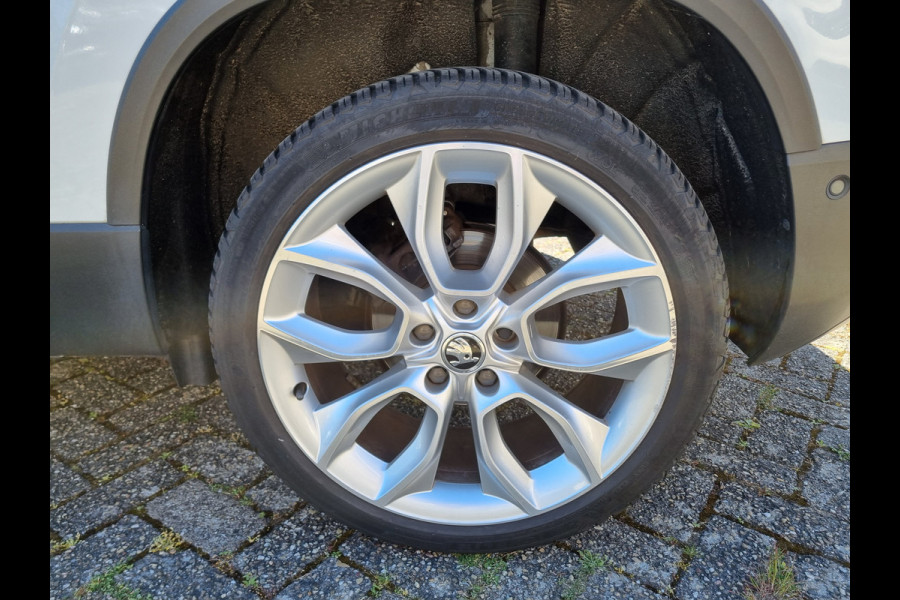 Škoda Karoq 1.5 TSI ACT Style Business ✅PANODAK ✅CARPLAY ✅CANTON SOUND