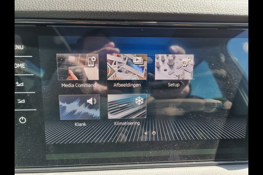 Škoda Karoq 1.5 TSI ACT Style Business ✅PANODAK ✅CARPLAY ✅CANTON SOUND