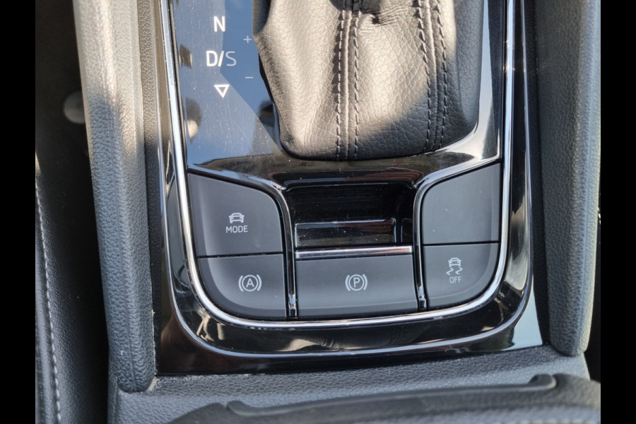 Škoda Karoq 1.5 TSI ACT Style Business ✅PANODAK ✅CARPLAY ✅CANTON SOUND