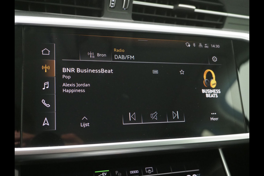 Audi A6 Avant 50 TFSI e quattro | Trekhaak | Adaptive Cruise | Camera | Stoelverwarming | DAB | Virtual | Carplay