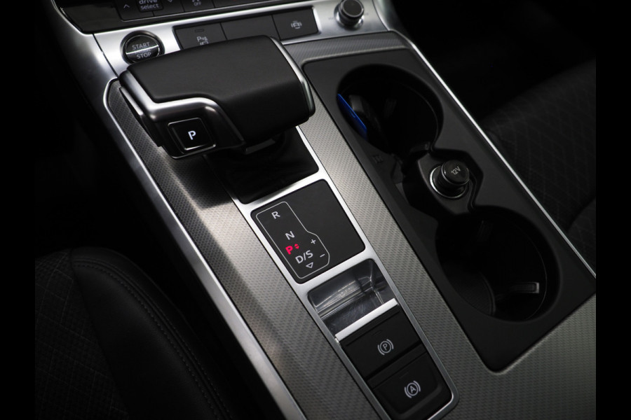 Audi A6 Avant 50 TFSI e quattro | Trekhaak | Adaptive Cruise | Camera | Stoelverwarming | DAB | Virtual | Carplay