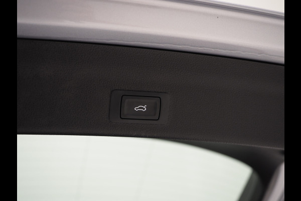 Audi A6 Avant 50 TFSI e quattro | Trekhaak | Adaptive Cruise | Camera | Stoelverwarming | DAB | Virtual | Carplay