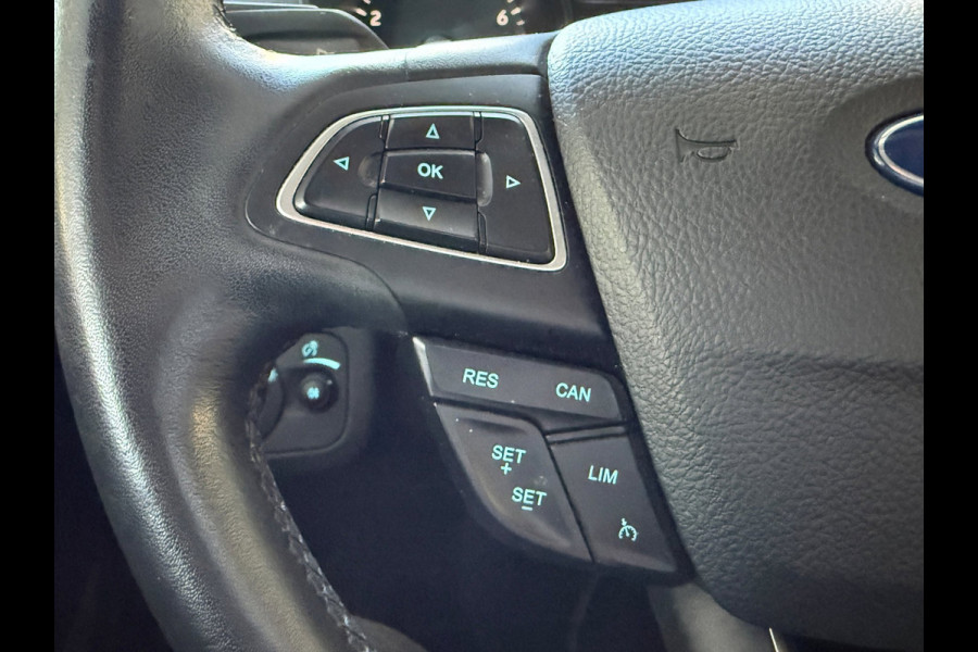 Ford C-MAX 1.5 Titanium