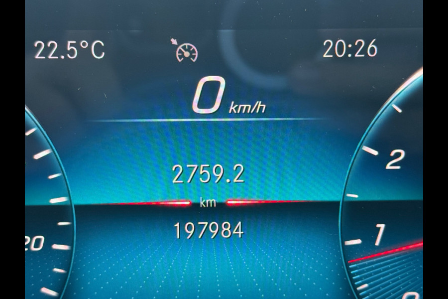 Mercedes-Benz A-Klasse 200 / AMG / PANO / Xenon LED / Sfeer verlicht. / Burmester Sound / Inruil Mog.