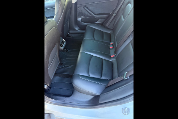 Tesla Model 3 Standard RWD Plus 60 kWh / APK / LM Velgen / Inruil Mog.