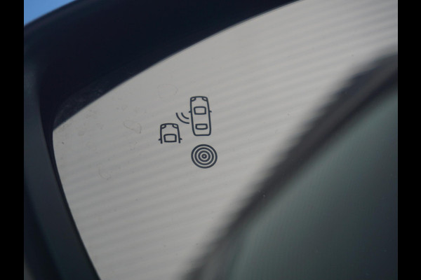 Peugeot 2008 1.2 Hybrid 145 GT 360 Camera