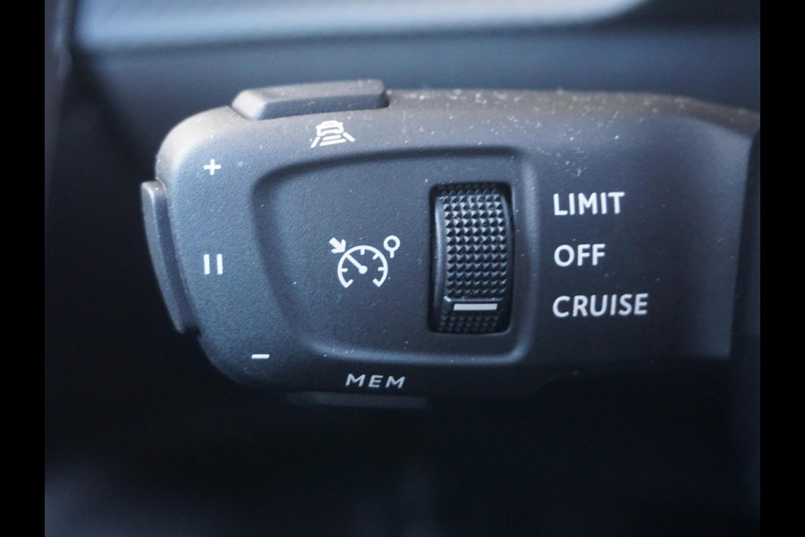 Peugeot 2008 1.2 Hybrid 145 GT 360 Camera