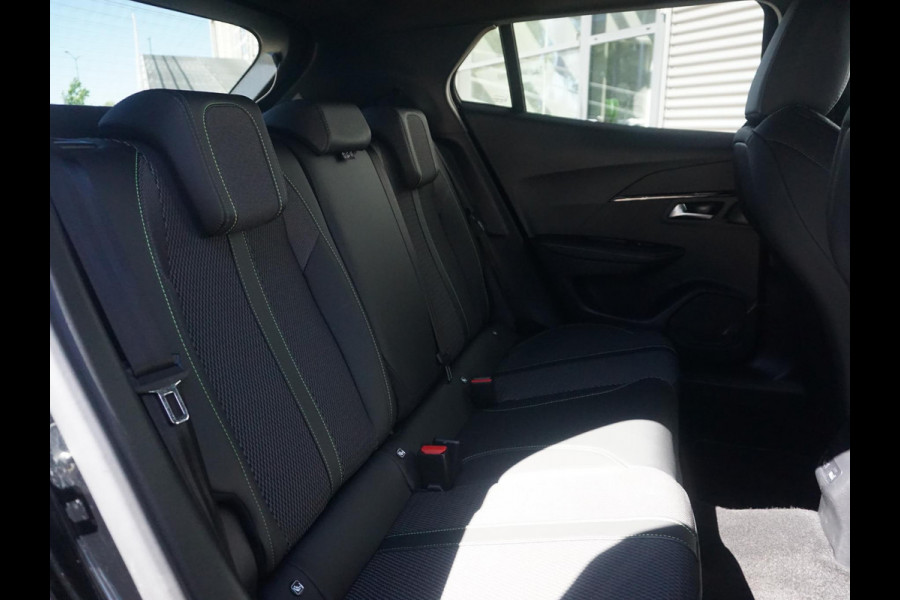 Peugeot 2008 1.2 Hybrid 145 GT 360 Camera
