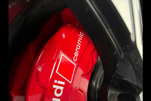 Audi RS6 Avant TFSI quattro Pano|Ceramic|HuD|B&O 3D|PPF|Carbon