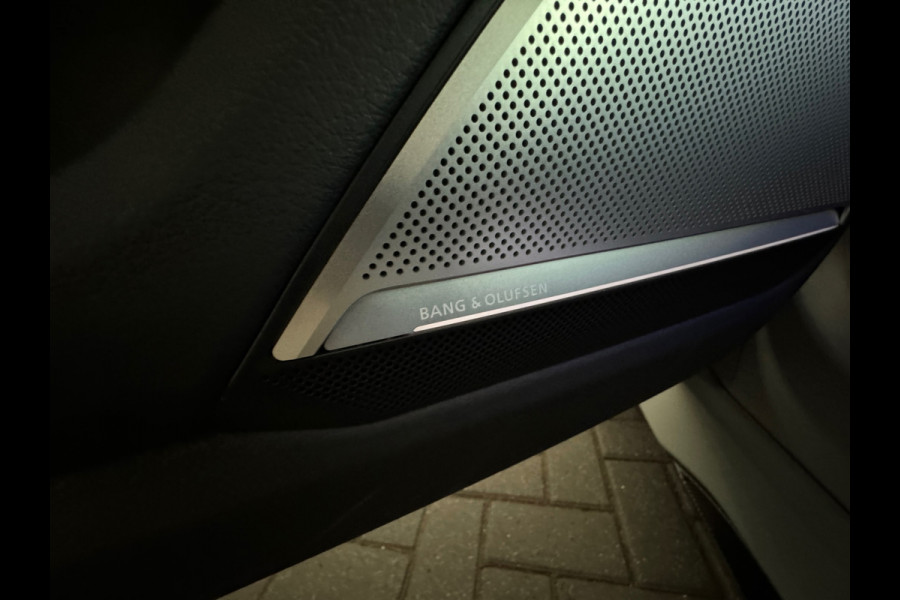Audi RS6 Avant TFSI quattro Pano|Ceramic|HuD|B&O 3D|PPF|Carbon