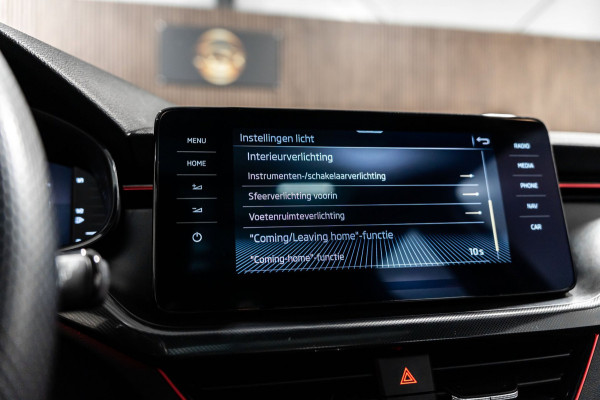 Škoda SCALA 1.5 TSI Sport Business DSG LED PANO CAMERA KUIPSTOELEN