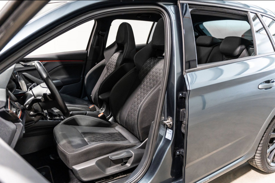Škoda SCALA 1.5 TSI Sport Business DSG LED PANO CAMERA KUIPSTOELEN