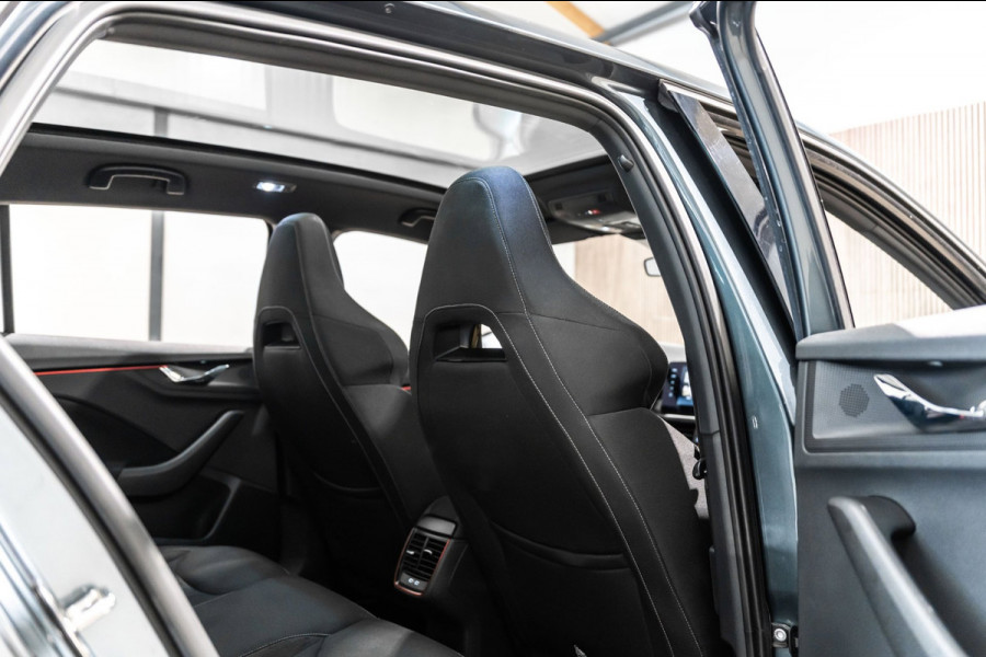 Škoda SCALA 1.5 TSI Sport Business DSG LED PANO CAMERA KUIPSTOELEN