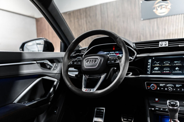 Audi Q3 Sportback TFSI RSQ3 2021 PANO CARBON CAMERA LED B&O